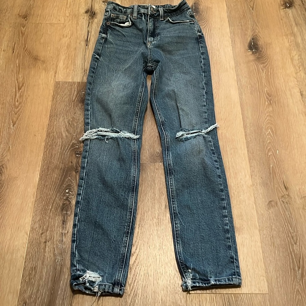 Zara Jeans Women’s Size 0 Blue Mid Rise Distressed